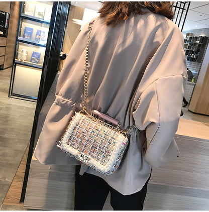 Trendy Plaid Woolen Crossbody Bag for Girls – Stylish Winter Handbag with Personality Design