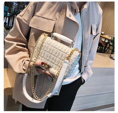 Trendy Plaid Woolen Crossbody Bag for Girls – Stylish Winter Handbag with Personality Design