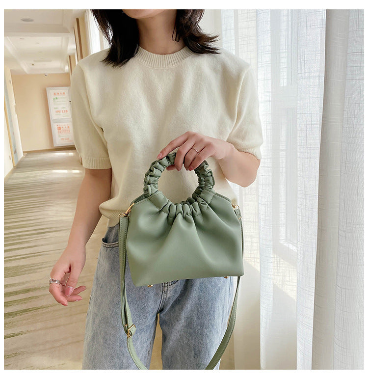 Western Style Messenger Bag – Fashionable One-Shoulder Handbag for Women