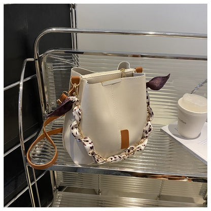 Women's Chain Shoulder Messenger Bag