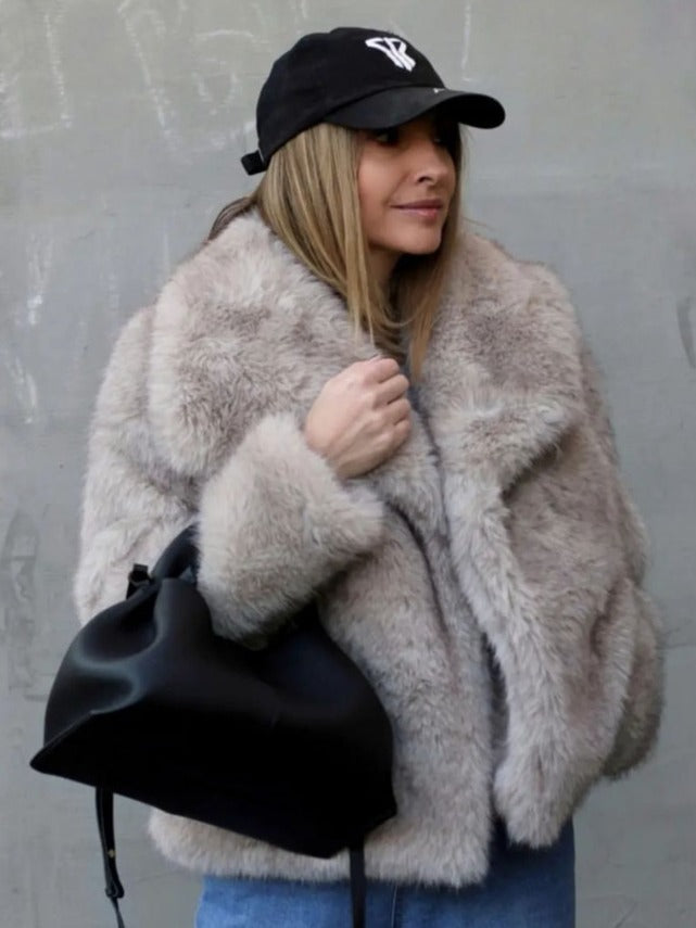 Women's Winter Plush Lapel Coat – Warm Thick Fluffy Long Sleeve Jacket for Casual Fashion